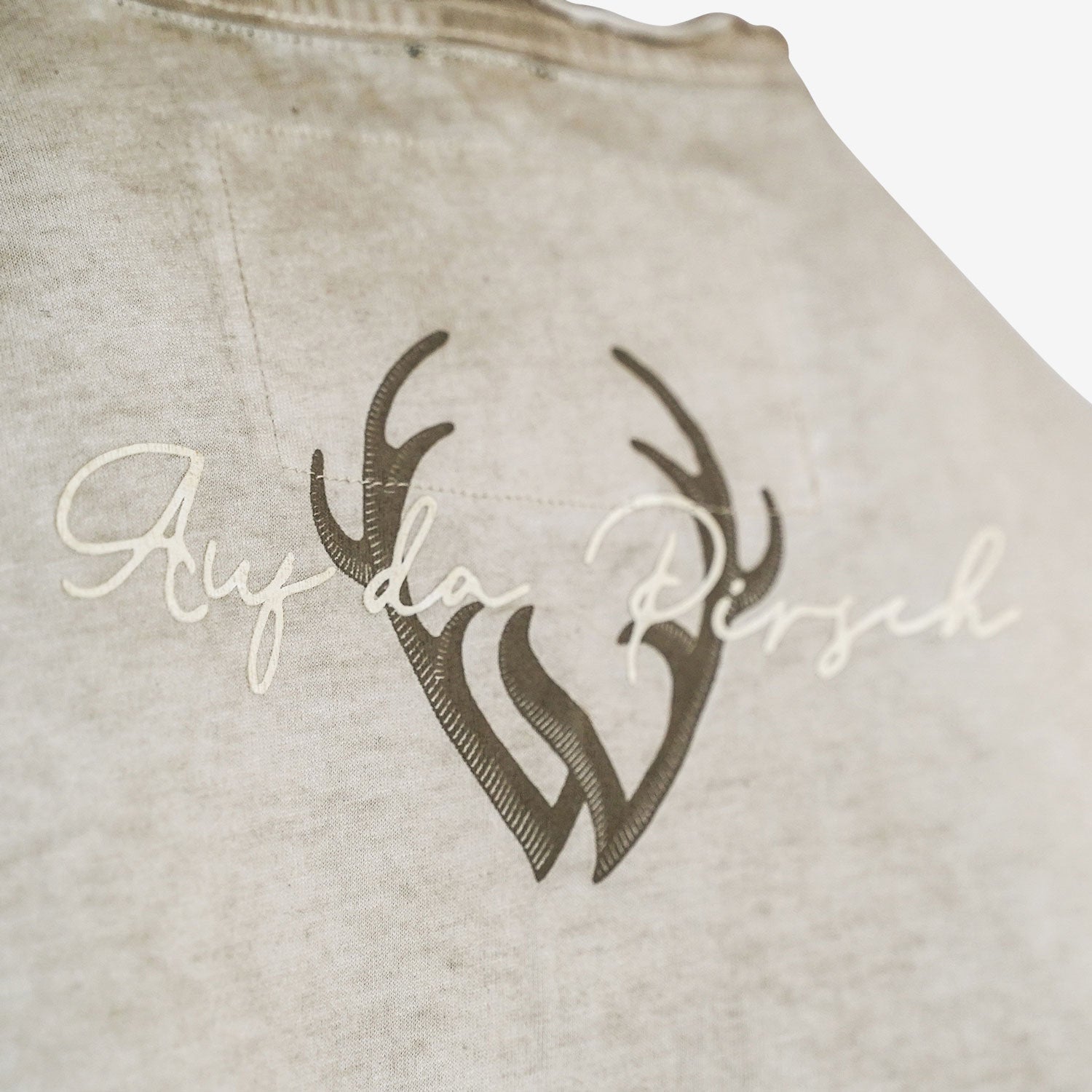 Detail Auf da Pirsch Herren Shirt #Farbe_Khaki