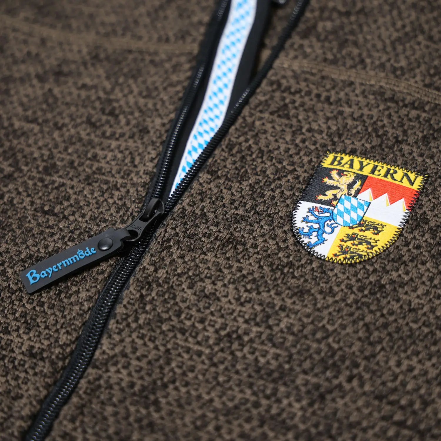 Bayern Motiv Stickerei #Farbe_Dunkelbraun-Strick